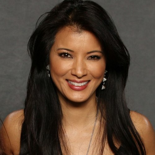 Kelly Hu